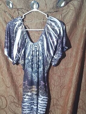 QED London Black & White Printed Flutter Sleeve Tunic Dress